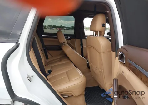 2017 Porsche Cayenne Platinum Edition from USA, damaged, VIN WP1AA2A29HKA83911